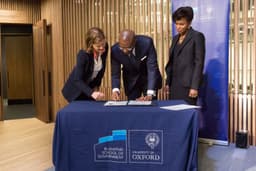 Professor Ngaire Woods, Dean, Blavatnik School of Government; Aigboje Aig-Imoukhuede, Founder, Africa Initiative for Governance (AIG) and Ofovwe Aig-Imoukhude, Board Member, AIG, signing the Deed of Gift to the Blavatnik School, Oxford University



