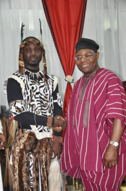 R-L: Group Deputy Managing Director, United Bank for Africa (UBA) Plc. Victor Osadolor, with a staff of UBA and Winner of the Best Dressed, Male Category Abdullahi Egunjobi during the 2017 Africa Day Celebrations held at UBA House, Lagos last week. 