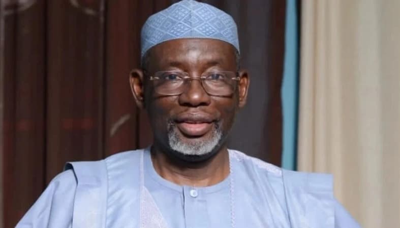 Governor threatens jail for LG chairmen over land allocations