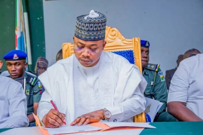 Ododo swears-in 21 LG chairmen in Kogi, urges accountability