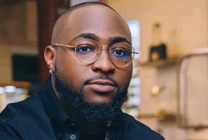 America’s best doctors are Nigerians, Davido claims