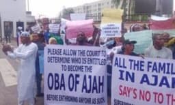 Ajah community protests at Lagos Assembly against alleged imposition of king