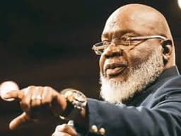 Bishop T.D. Jakes sues fellow pastor over sexual abuse claims
