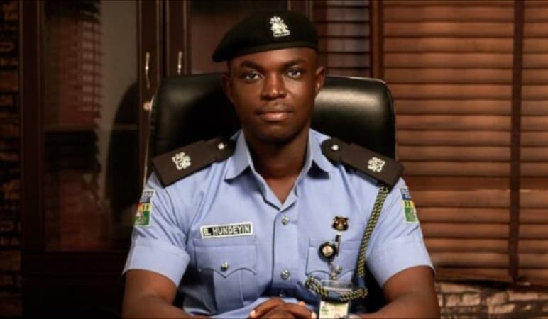Mother, two children burnt to death as arsonists set family house ablaze in Lagos