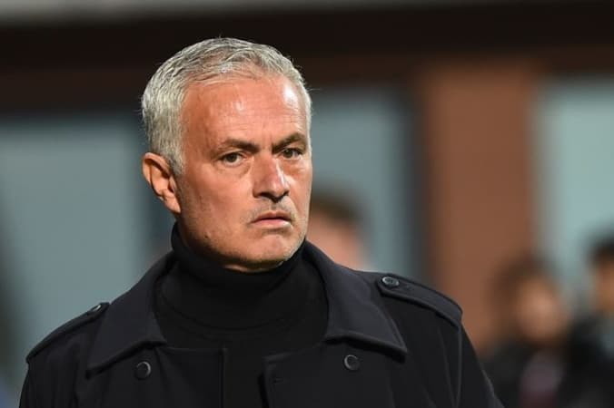 Jose Mourinho undergoes surgery