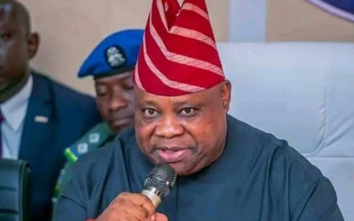 Adeleke orders arrest as youths raze Monarch’s palace in Osun