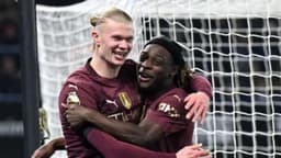 Man City thrash Ipswich to move back into top four