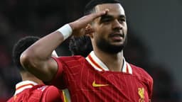 Gakpo stars as Liverpool rout Ipswich, Arsenal survive red card drama to beat Wolves