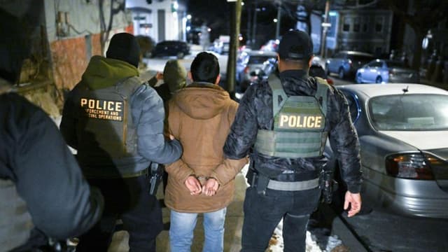 Migrants on edge as Trump administration ramps up raids and arrests