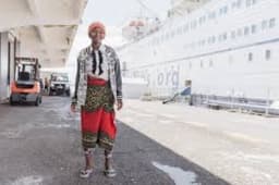 Mother’s tumor removed through a chance encounter with Mercy Ships