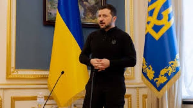 Zelensky ?not ready? to sign minerals deal with US ? Report 