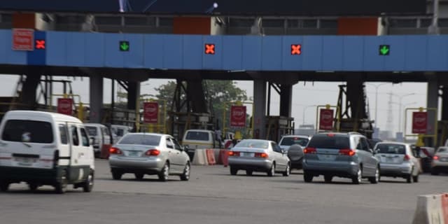 Return of toll plazas on federal highways