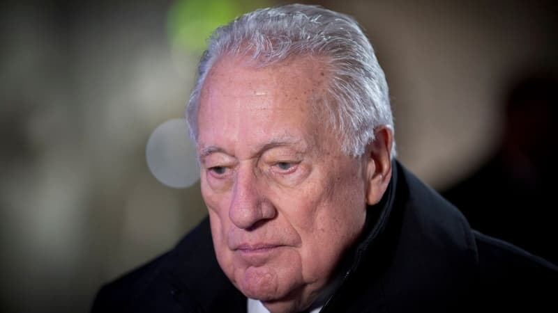  Clint Hill, agent who leaped onto JFK's car after president was shot, dies at 93