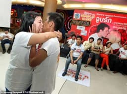 Couple who set world record for longest kiss split up