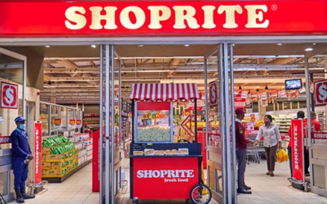 Consumers decry ShopRite’s sale of nylon bags despite ban