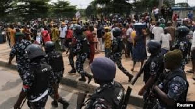 Police and how not to handle protests
