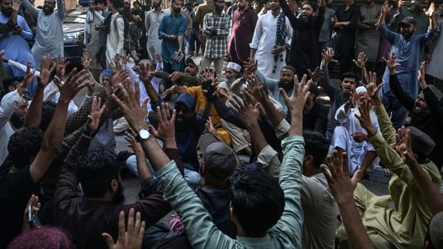  Mob beats to death man from persecuted Pakistan minority