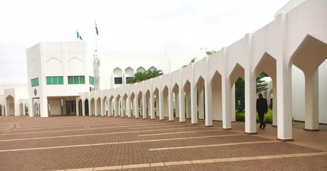 Aso Rock?s N10bn solar project demonstrates the collapse of electricity power supply