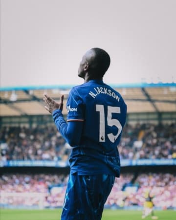 Jackson ends drought as Chelsea boost top five push with victory over Everton