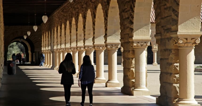 U.S. colleges warn international students not to travel overseas this summer