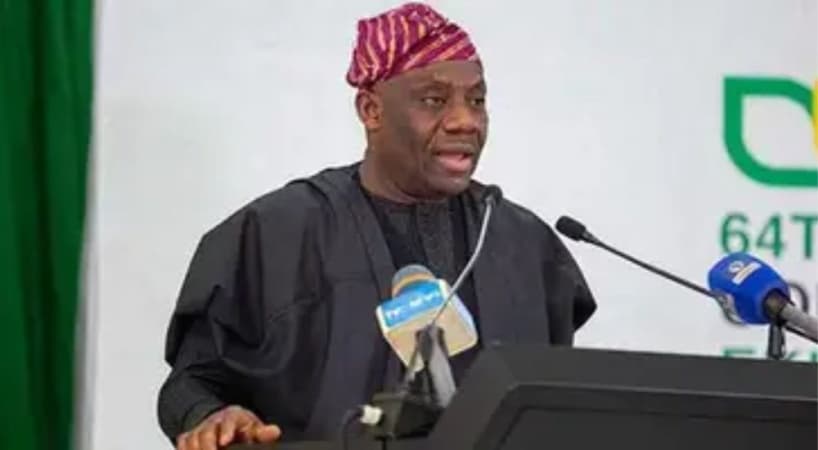 FG scraps foreign scholarship programme