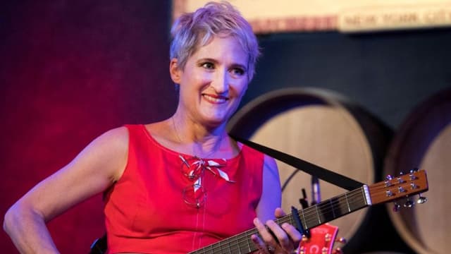 Groundbreaking musician Jill Sobule dies in house fire