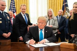 Trump signs 30-day drug price order