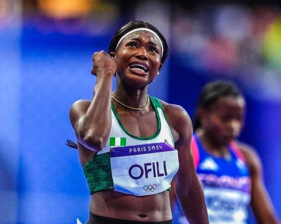 Nigeria’s Favour Ofili breaks 150-metre world record
