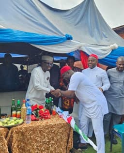 Reps member, 1,000 others dump LP for APC in Enugu