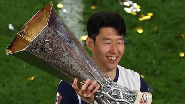 Explained: Why three Tottenham stars did not receive Europa League medal on the pitch after Manchester United triumph