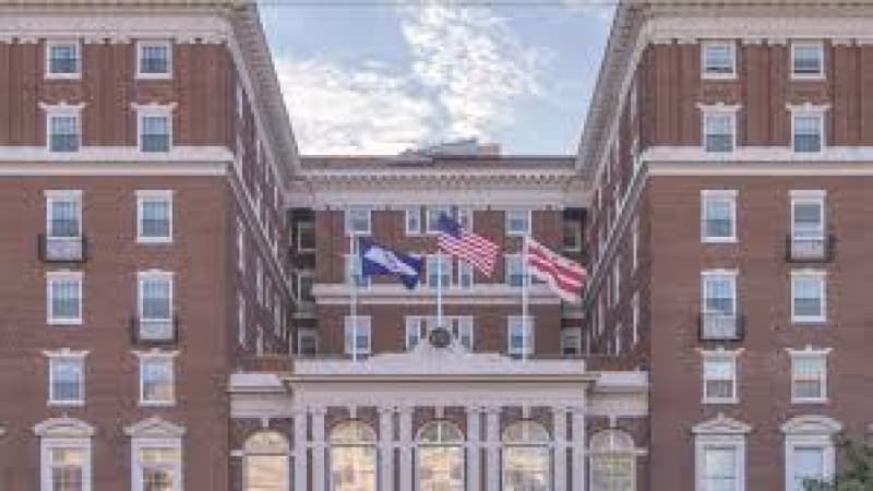 US State Department orders embassies to ‘immediately begin additional vetting’ for anyone seeking a visa to travel to Harvard
