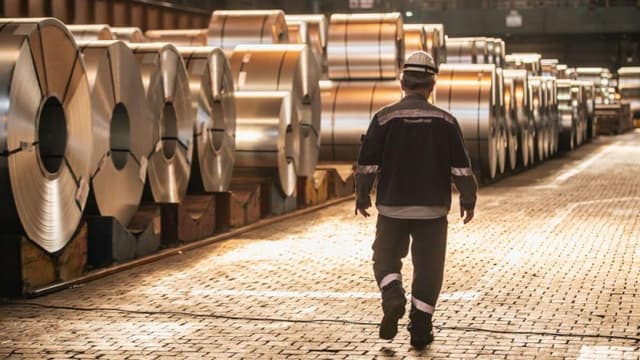 EU ‘strongly’ regrets US plan to double steel tariffs