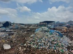 Lagos imposes N250,000 fine for illegal waste disposal