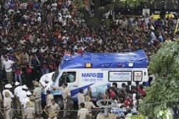 At least 10 die in crush at India cricket stadium