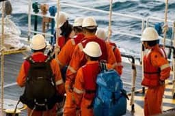 Why younger generations should choose career in maritime ? Experts