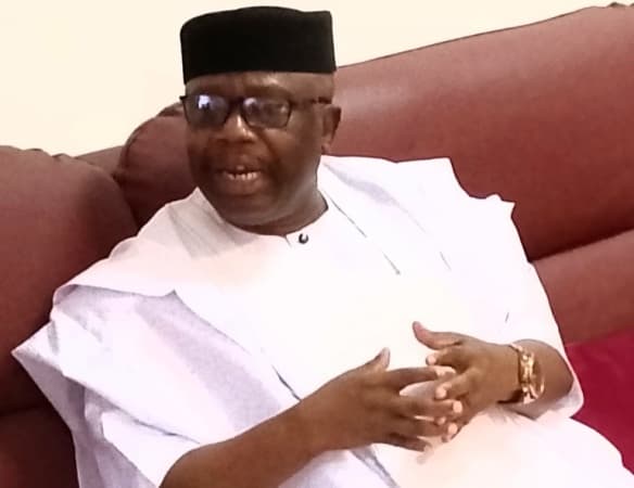 Senate threatens MDAs, orders suspension of procurement activities