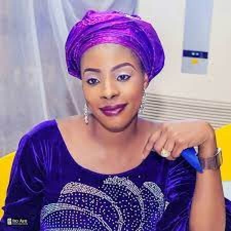 MC Oluomo: ?I?m going to Court?, Aisha Lawal blows hot on Venza gift allegation