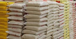 Dangote foundation donates 10,000 bags of rice to Enugu state