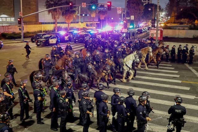 Immigration Riots: US Police begin ?mass arrests? as curfew takes effect in Los Angeles