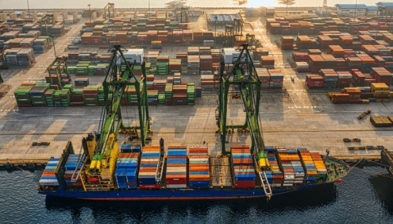 Nigeria’s trade surplus widens as non-oil exports rise, imports cool