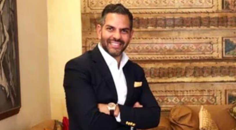 Prominent businessman dies after being stung by bee