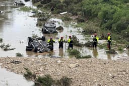 Killer floods claim 11 lives in US, several still missing