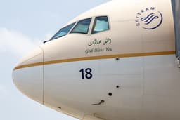 Bomb scare forces emergency landing of Hajj flight