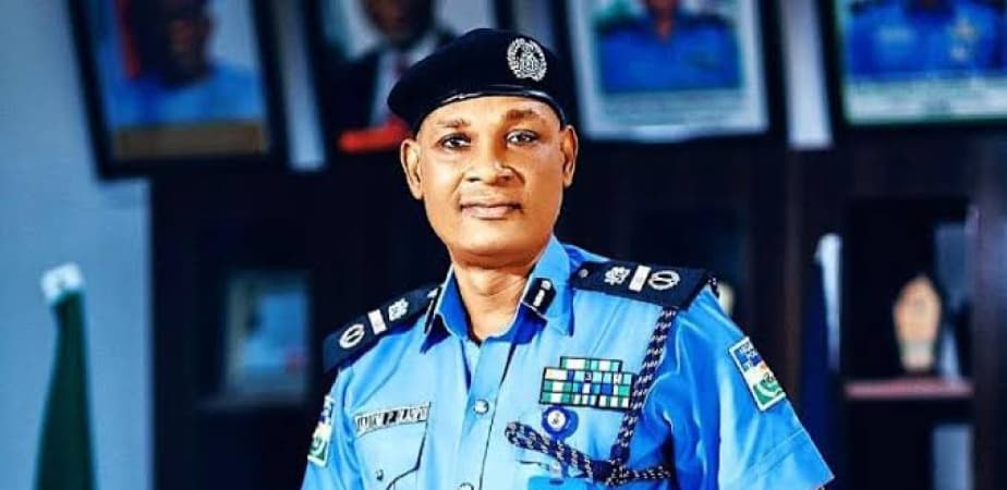 AIG warns against wearing of masks by police personnel