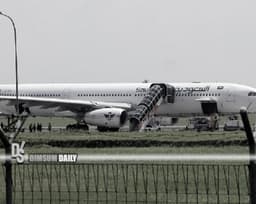 Again, bomb threat diverts plane of hajj pilgrims in Indonesia