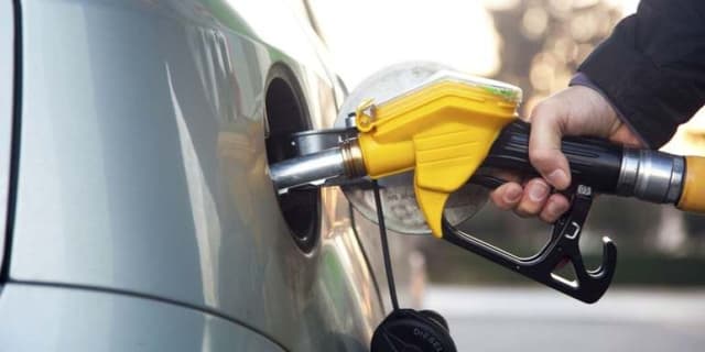 Petrol may hit over N1,000 per litre — Marketers