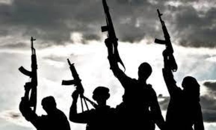 Gunmen attack travellers on Nasarawa-Keffi Road, CCB staff missing