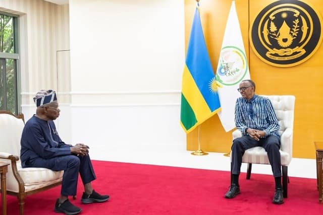 Rwanda?s Kagame reappears after health rumours denied