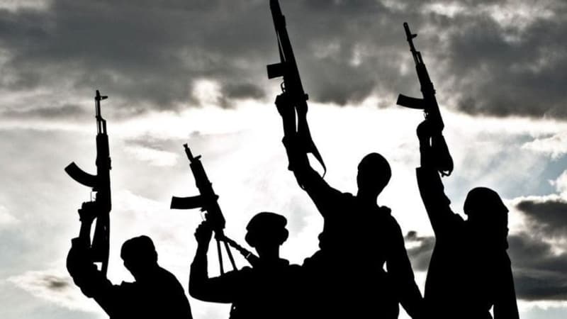 Gunmen kill PDP ward chairman, son, one other