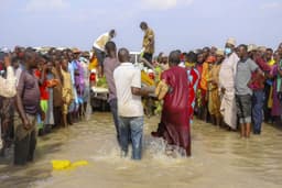 Boat accident on Niger River claims 13 lives